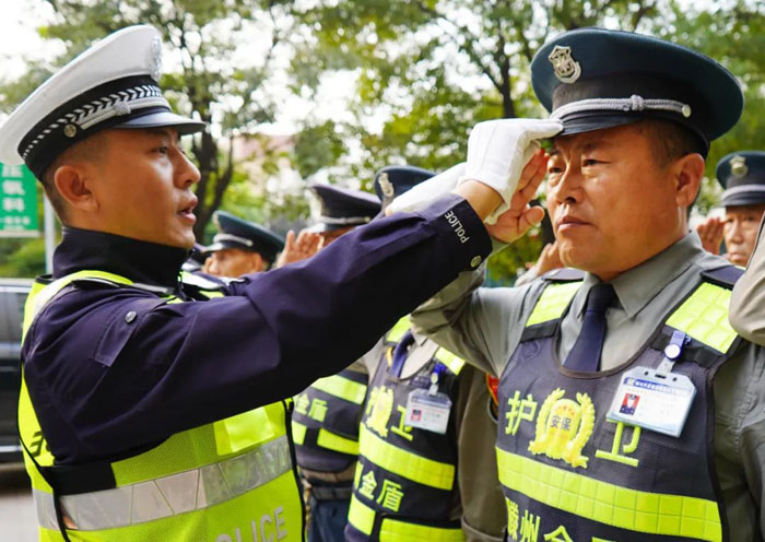 1697783660193178.jpg 640 (3).jpg