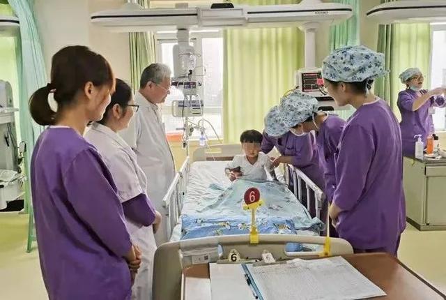 我院成功實施2例兒童心臟射頻消融術(shù)