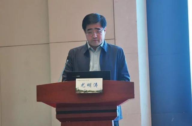 省醫(yī)院協(xié)會(huì)地市級(jí)中心醫(yī)院暨企業(yè)醫(yī)院分會(huì)一屆三次年會(huì)在滕舉辦