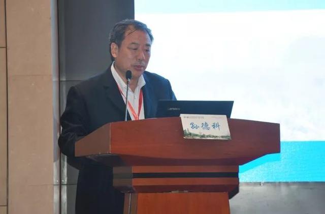 省醫(yī)院協(xié)會(huì)地市級(jí)中心醫(yī)院暨企業(yè)醫(yī)院分會(huì)一屆三次年會(huì)在滕舉辦